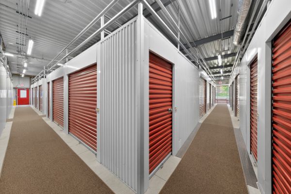 StorageMart - Rt 59 & Lake Street - 9N004 Illinois Route 59