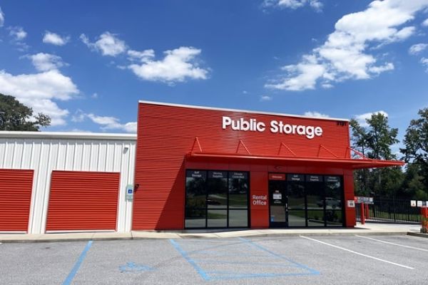 Public Storage - Greer - 3131 Highway 101 S - 3131 Highway 101 S