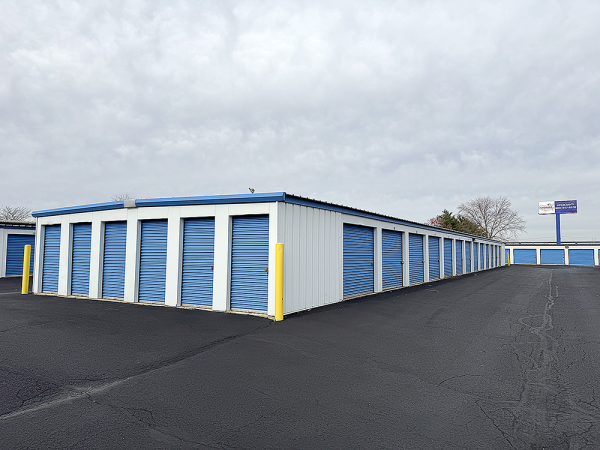Storage Rentals of America - Oswego - Wiesbrook Rd. - 1960 Wiesbrook Drive