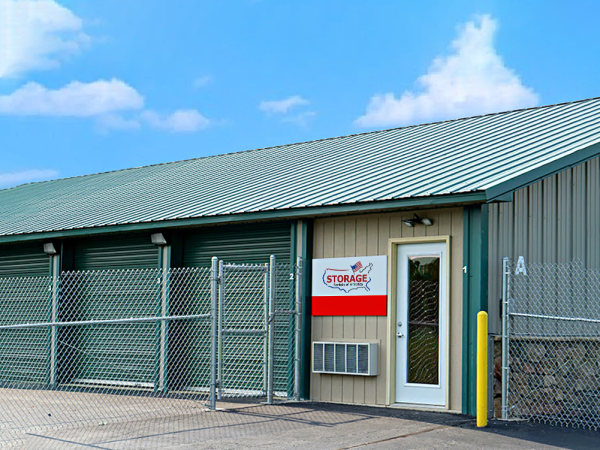 Storage Rentals of America - Genoa City - Elizabeth Lane - 180 Elizabeth Lane