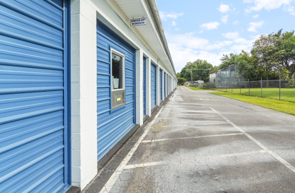 Southeastern Self Storage- Walter St./ Main Office - 208 East Walter Street