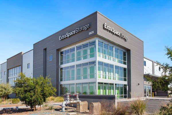 Extra Space Storage - 6492 - Mesa - S Power Rd - 3825 South Power Road