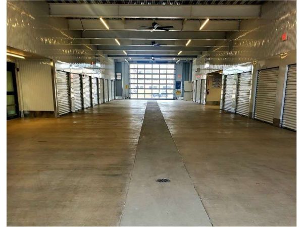 Extra Space Storage - 7952 - Brownsville - Lorenaly Dr - 296 Lorenaly Drive