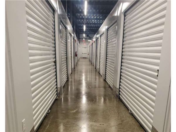 Extra Space Storage - 7952 - Brownsville - Lorenaly Dr - 296 Lorenaly Drive