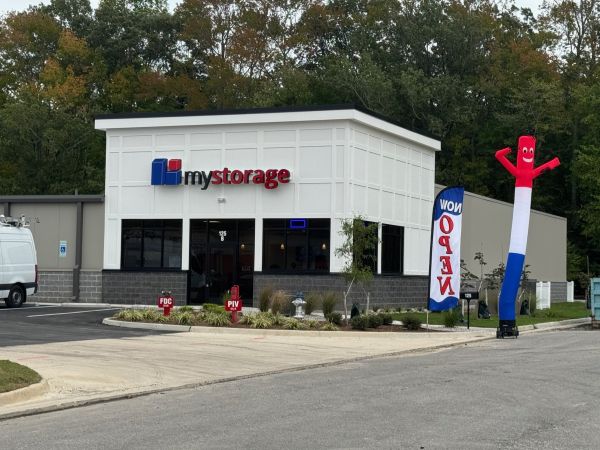 Mystorage - Shoulders Hill Self Storage - 125 Business Place