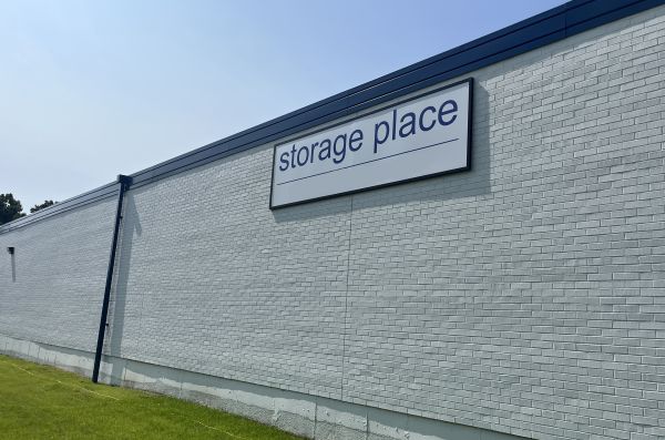 Storage Place - Cranston - 1725 Pontiac Avenue