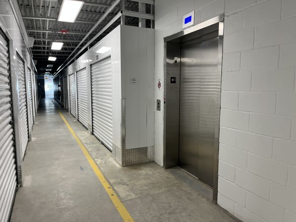 Storage Place - Cranston - 1725 Pontiac Avenue