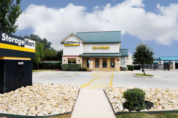 StorageMart - Bandera Rd - 12430 Bandera Road