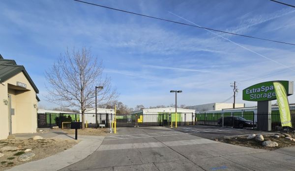 Extra Space Storage - 6574 - Reno - Kietzke Ln - 2980 Kietzke Lane