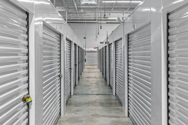 Extra Space Storage - 6565 - Fort Myers - Colonial Blvd - 2670 Colonial Boulevard