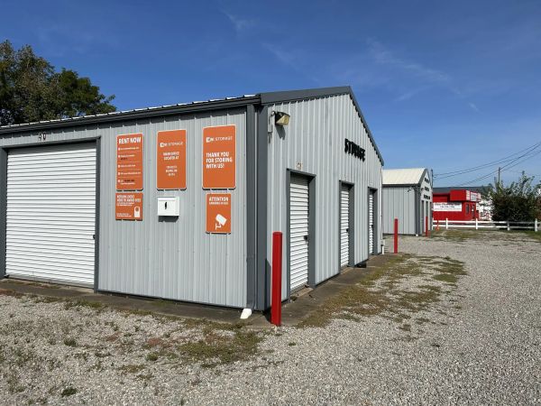 Mini Mall Storage - Belpre - 1300 Washington Blvd - 1300 Washington Boulevard