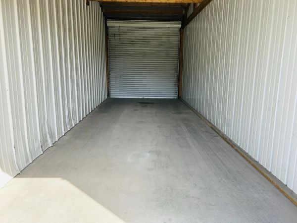 Mini Mall Storage - Belpre - 1300 Washington Blvd - 1300 Washington Boulevard