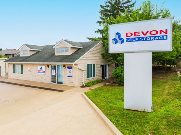 Devon Self Storage - 9294 - Bloomington - 1603 North Hershey Road
