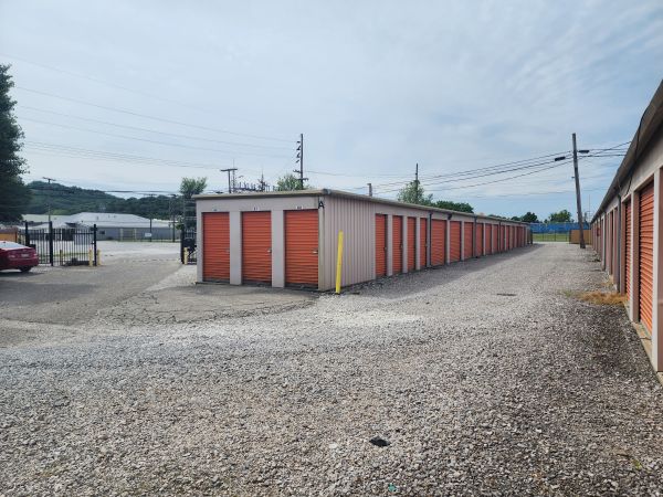 Murphy's Mini Storage and More - 105 Pickens Road