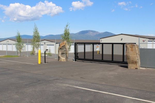 StorageMart - W Hayden Ave - 3027 Hayden Avenue