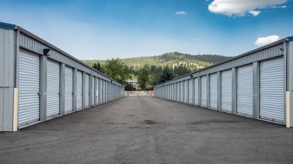 StorageMart - E Trent Ave - 16715 East Trent Avenue