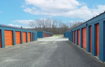098 All Purpose Storage - Bennington West - 261 Phyllis Lane