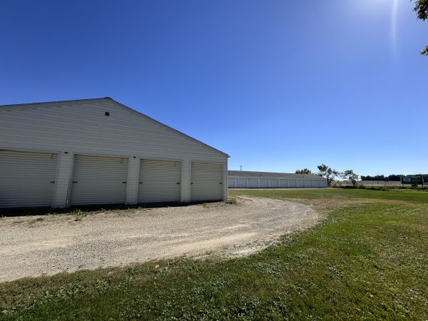New Richland Storage - 202 Broadway Avenue South