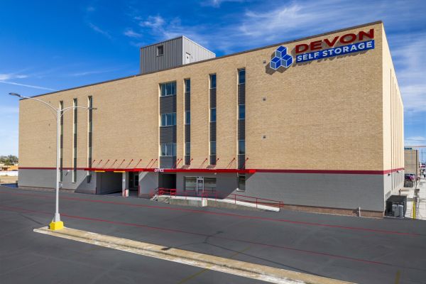 Devon Self Storage - 9183 Lubbock - 2010 Avenue R