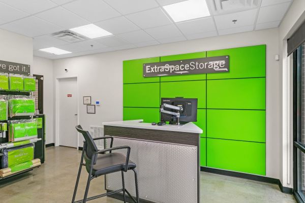 Extra Space Storage - 1998 - Mableton - Mableton Pkwy SE - 6949 Mableton Parkway Southeast