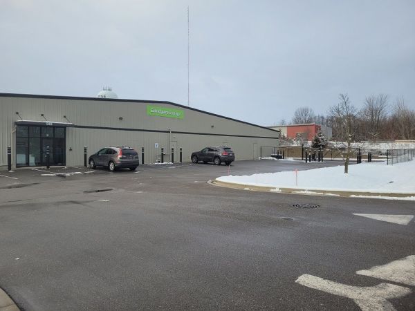 Extra Space Storage - 2088 - Grand Rapids - 4 Mile Rd NW - 949 4 Mile Road Northwest