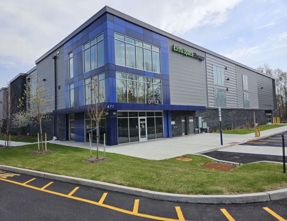 Extra Space Storage - 4275 - Somerset - Elizabeth Ave - 471 Elizabeth Avenue