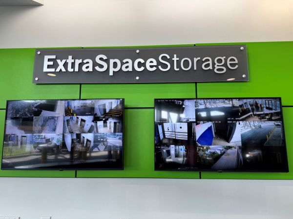 Extra Space Storage - 6551 - Mt Vernon - W 1st St - 316 West 1st Street