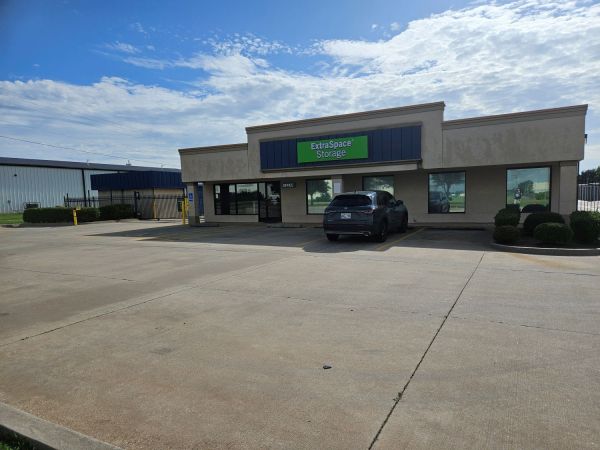 Extra Space Storage - 6614 - Edmond - N Santa Fe Ave - 14333 North Santa Fe Avenue