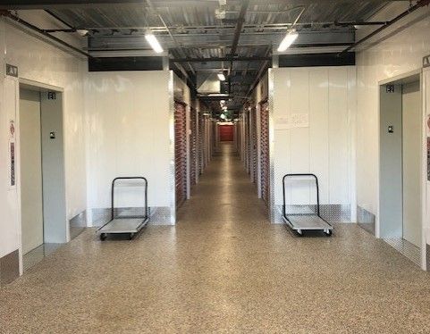 Extra Space Storage - 6520 - Lynchburg - W Edge Way - 102 West Edge Way