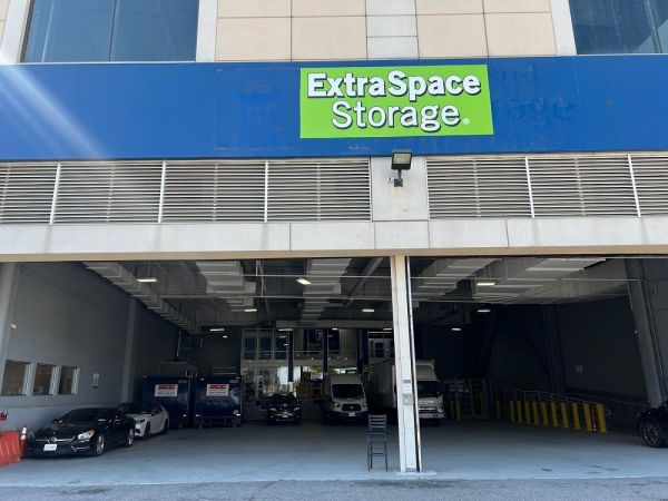 Extra Space Storage - 6552 - New Rochelle - Huguenot St - 175 Huguenot Street