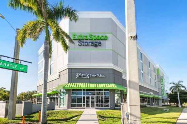 Extra Space Storage - 6590 - Bradenton - 115 Manatee Ave W - 115 Manatee Avenue West