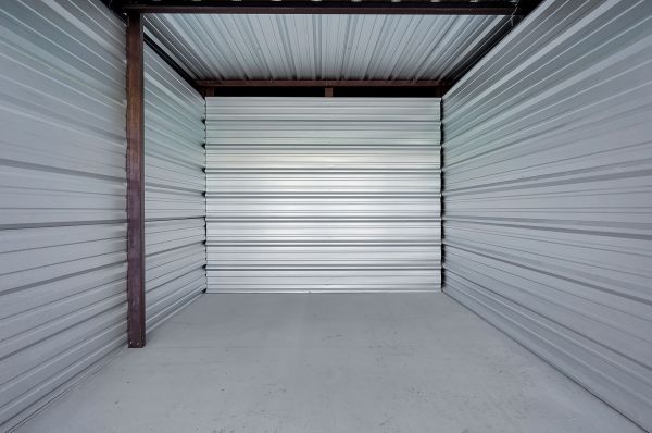 FreeUp Storage Simpsonville - 401 3rd Street