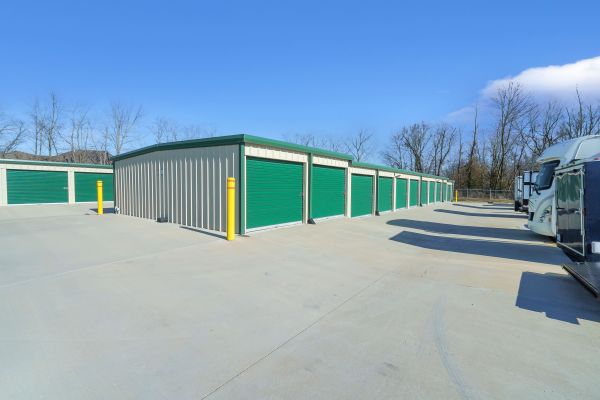 FreeUp Storage Simpsonville - 401 3rd Street
