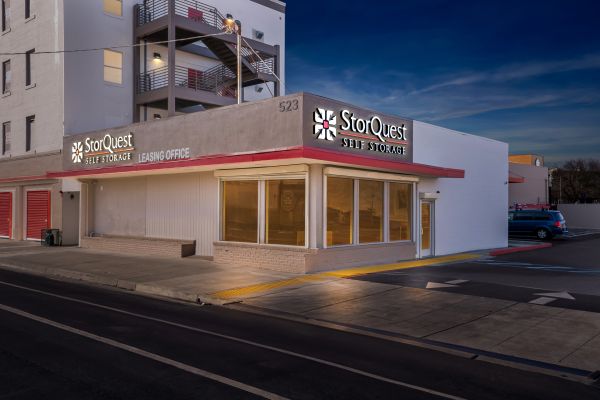1530 StorQuest - Stockton/Hunter - 523 North Hunter Street