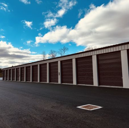 Aurora Town Storage - 120 Commerce Way