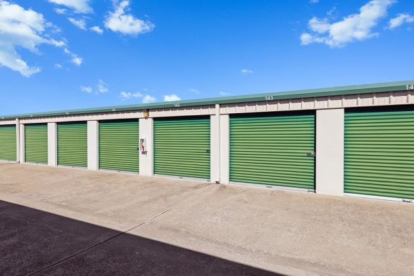 FreeUp Storage Waxahachie - 1832 Farm To Market 66