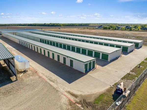 FreeUp Storage Waxahachie - 1832 Farm To Market 66