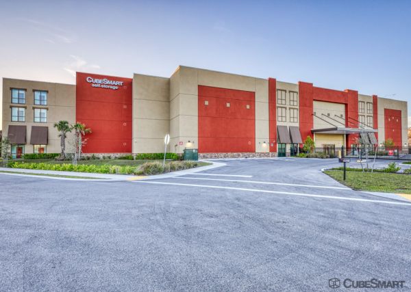 CubeSmart Self Storage - 3971 Colonial Blvd - FL - 3971 Colonial Boulevard