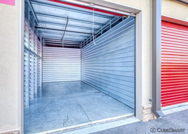 CubeSmart Self Storage - 3971 Colonial Blvd - FL - 3971 Colonial Boulevard