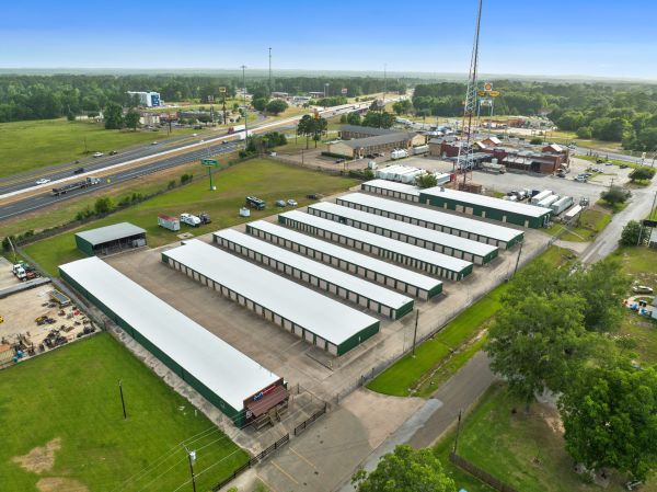FreeUp Storage I-20 - 220 Pittman Street