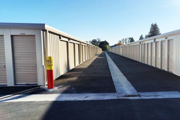 Public Storage - Sonoma - 19792 8th Street E - 19764 8th Street E