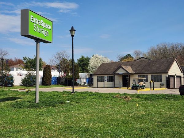 Extra Space Storage - 2090 - Bordentown - 1007 US Highway 206 - 1007 U.S. 206