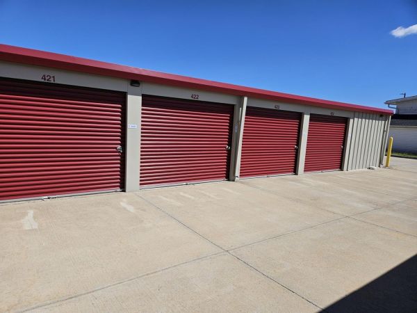 Extra Space Storage - 6670 - Warrenton - 1209 NE Service Rd - 1209 North Service Road East