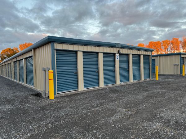 Auburn Self Storage LLC - 371 Grant Avenue