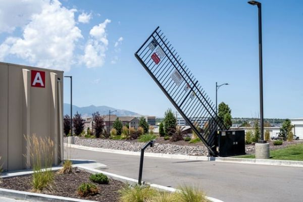 Public Storage - Midvale - 621 W 9th Ave - 621 W 9th Ave