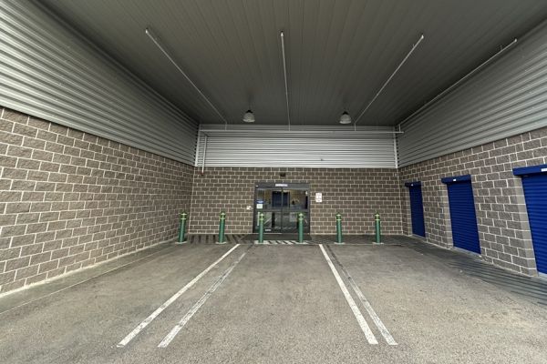 SmartStop Self Storage - Aurora - Walden Cir - 3633 Walden Circle