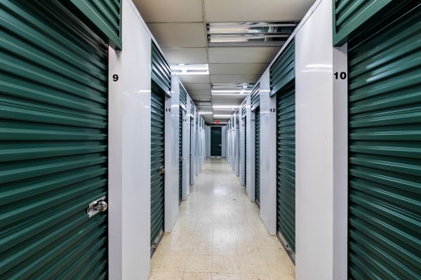 Prestige Storage - Ypsilanti - 626 North Huron Street
