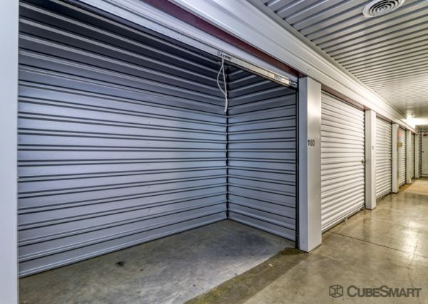 CubeSmart Self Storage TX Arlington W Pleasant Ridge Rd - 2130 West Pleasant Ridge Road