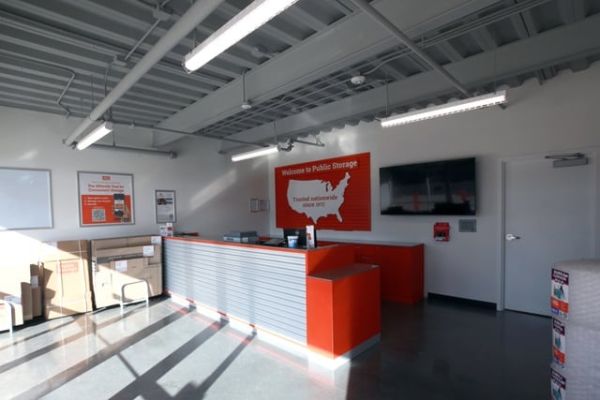 Public Storage - Conroe - 235 Interstate 45 N - 235 Interstate 45 N