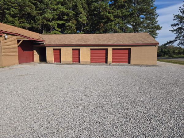 Route 612 Self Storage - 3840 Richmond Road